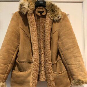 Tan jacket with sherpa lining 18W. EUC